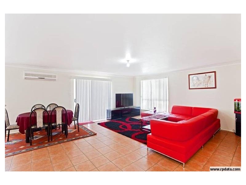 West Hoxton NSW 2171