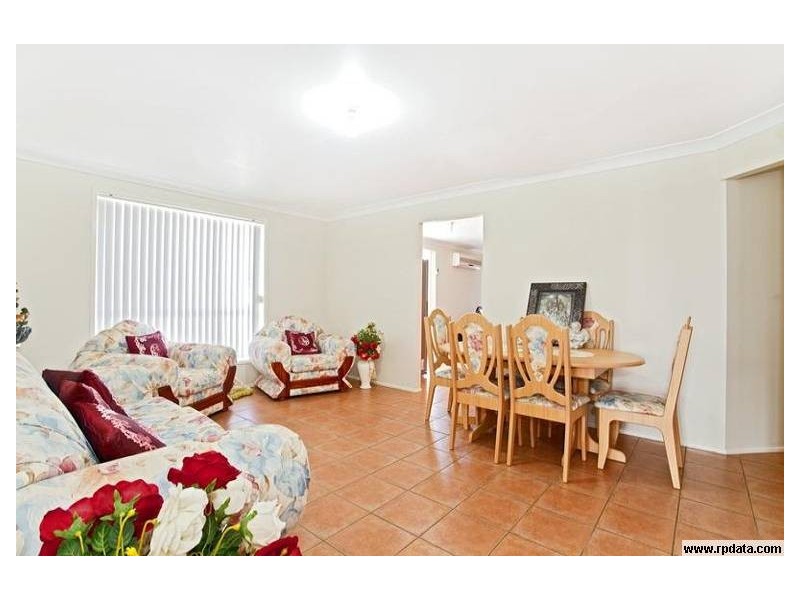 West Hoxton NSW 2171