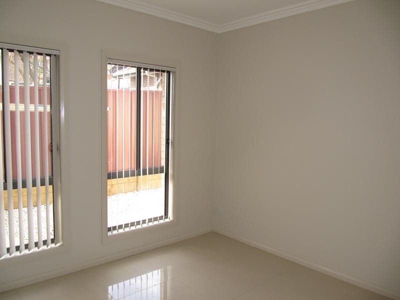 323B1 Elizabeth Drive, Mount Pritchard NSW 2170