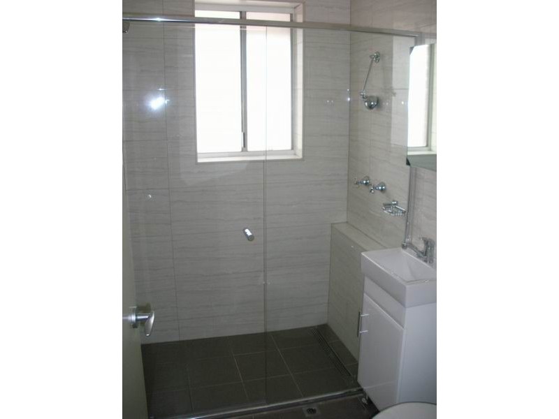 8/139 Moore Street, Liverpool NSW 2170