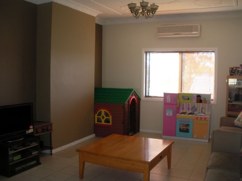 80 Anderson Avenue, Mount Pritchard NSW 2170