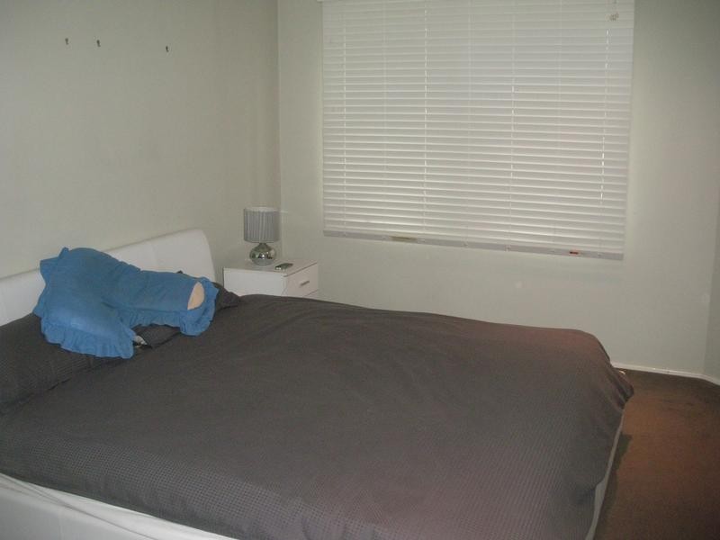 6 Kew Gardens Court, Wattle Grove NSW 2173