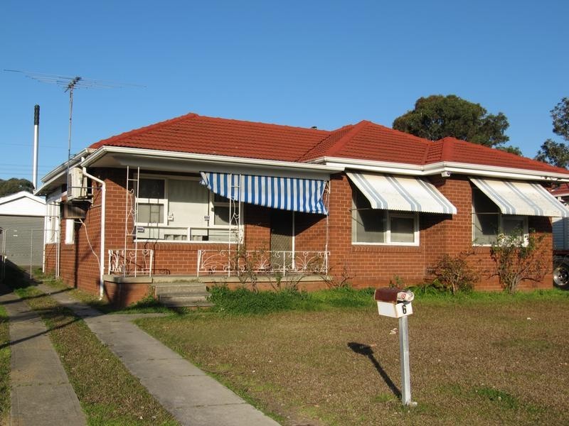 6 Rotary Street, Liverpool NSW 2170