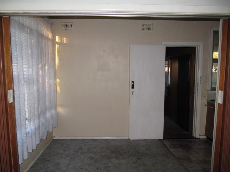 6 Rotary Street, Liverpool NSW 2170