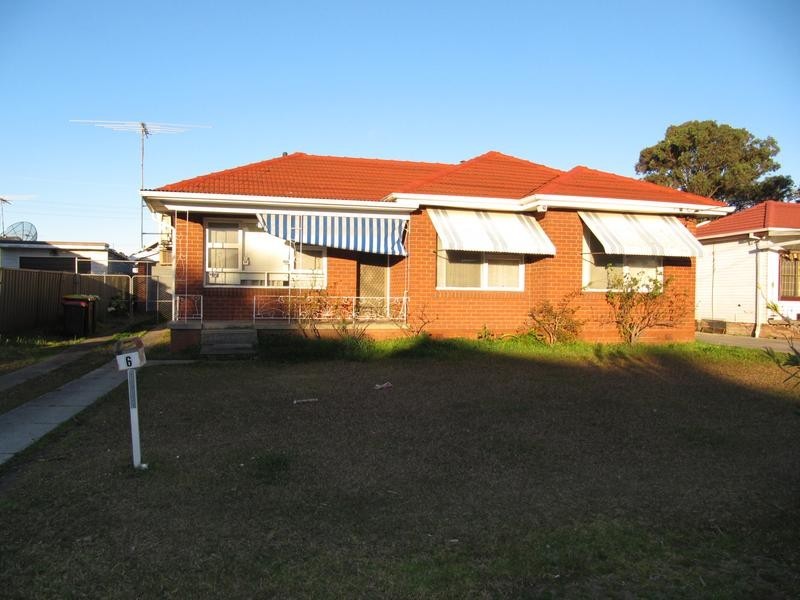 6 Rotary Street, Liverpool NSW 2170