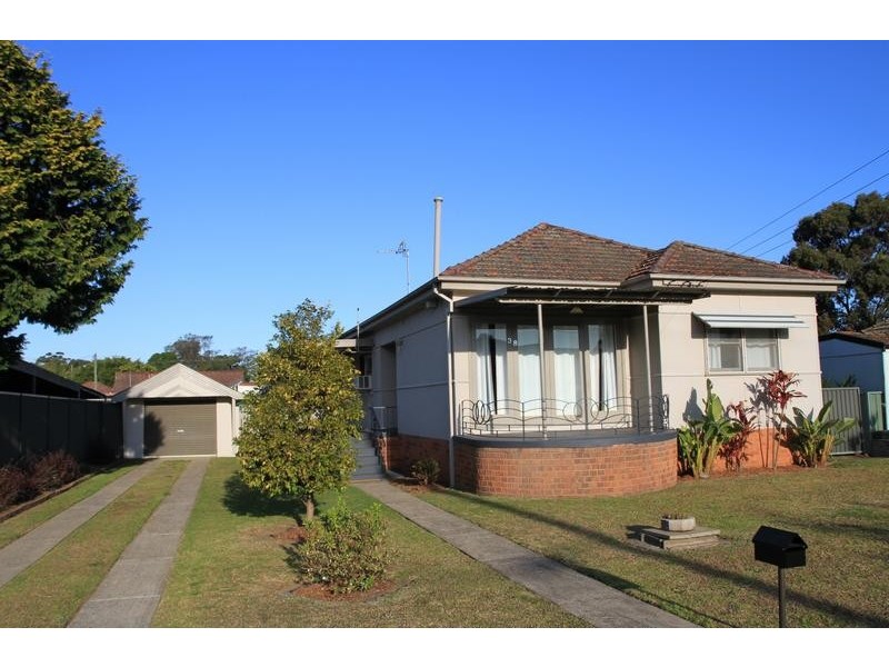 38 Cooper Avenue, Moorebank NSW 2170