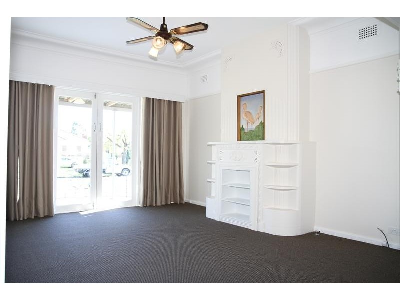 38 Cooper Avenue, Moorebank NSW 2170