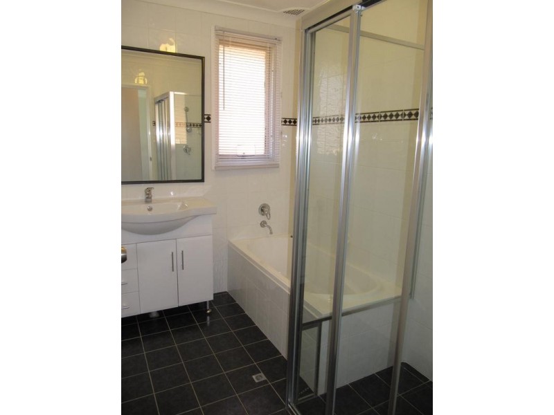 Lurnea NSW 2170
