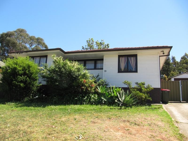 70 Strickland Crescent, Ashcroft NSW 2168