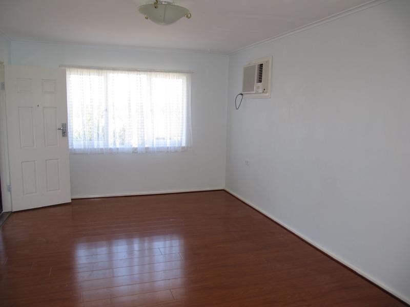 70 Strickland Crescent, Ashcroft NSW 2168