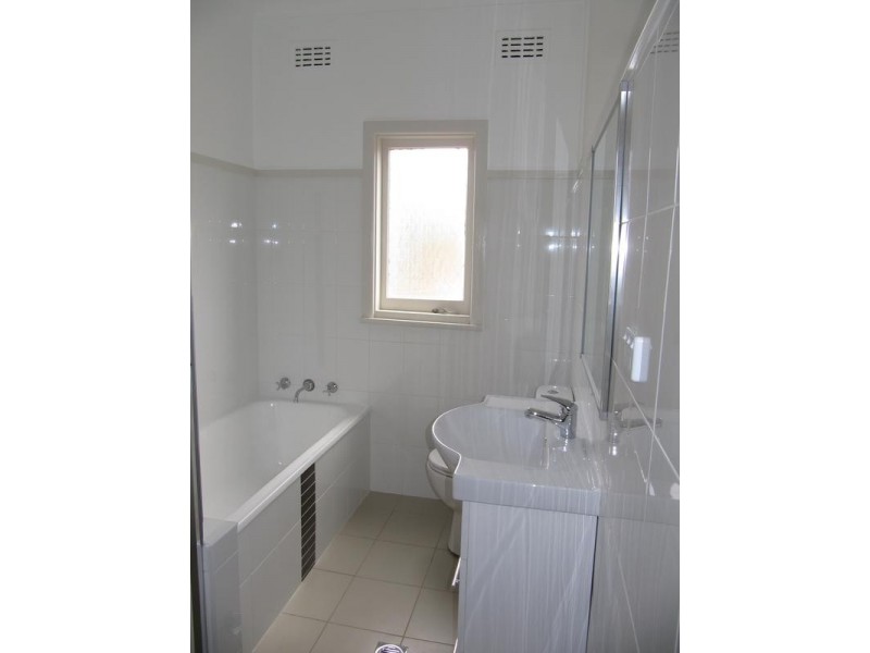 29 Marsh Parade, Casula NSW 2170