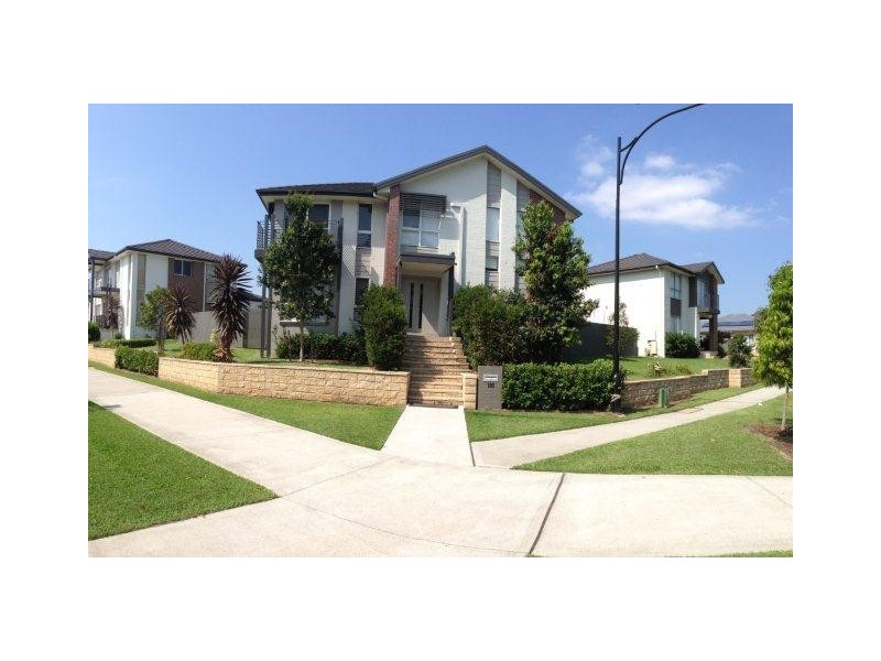 101 Middleton Drive, Middleton Grange NSW 2171