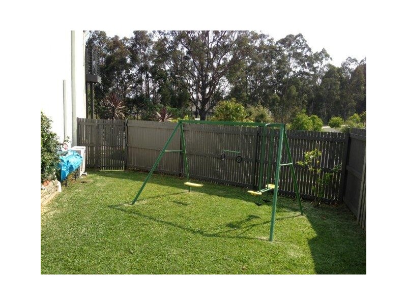 101 Middleton Drive, Middleton Grange NSW 2171