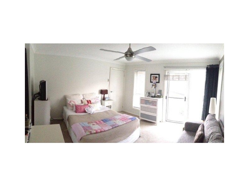 101 Middleton Drive, Middleton Grange NSW 2171