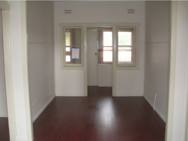 304 Elizabeth Drive, Mount Pritchard NSW 2170