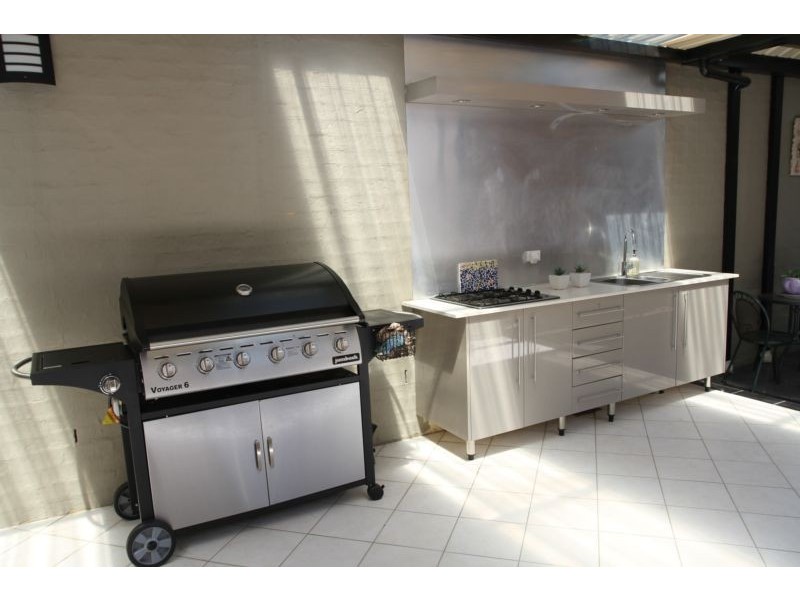 West Hoxton NSW 2171