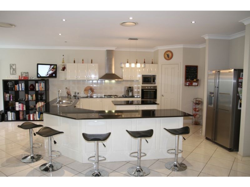 West Hoxton NSW 2171