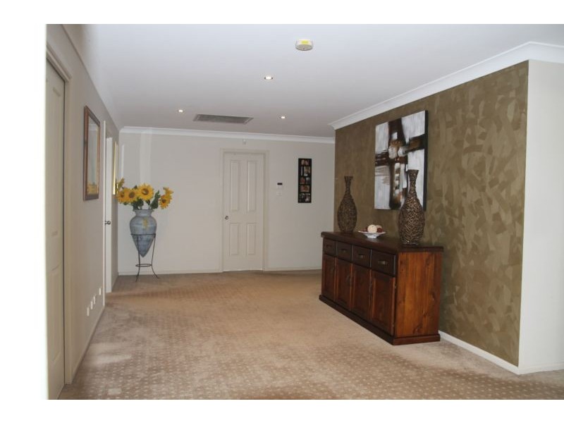 West Hoxton NSW 2171