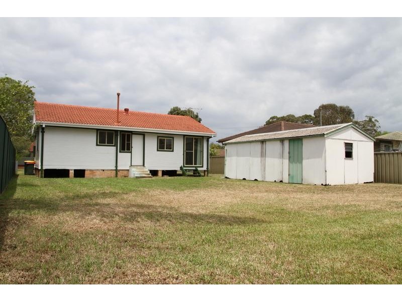 11 Eureka Crescent, Sadleir NSW 2168