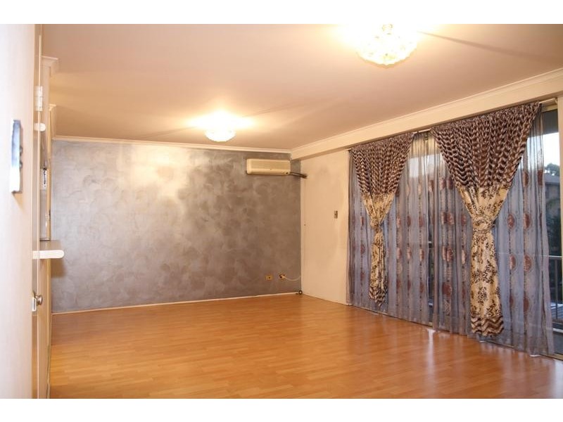 60/2 Riverpark Drive, Liverpool NSW 2170