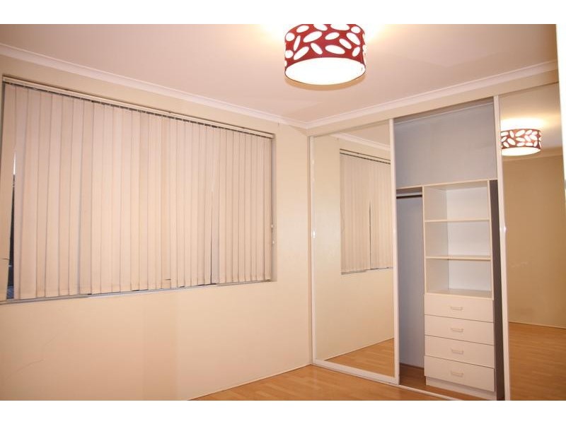 60/2 Riverpark Drive, Liverpool NSW 2170