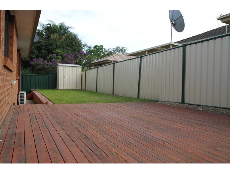 10 Madang Street, Glenfield NSW 2167