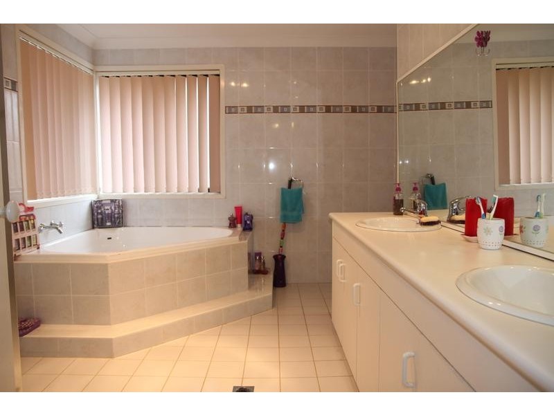 Chipping Norton NSW 2170