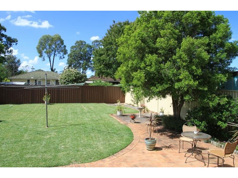 24 Armstrong Street, Ashcroft NSW 2168