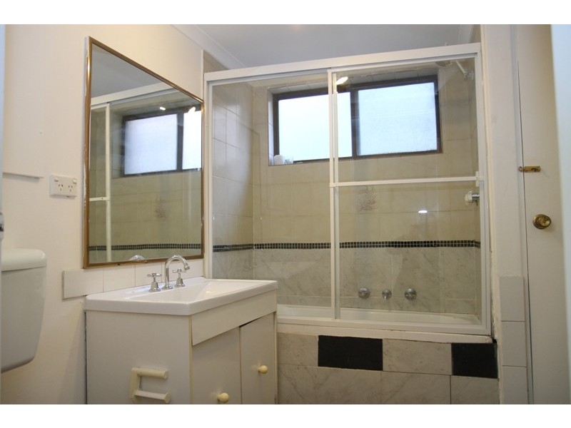 69/142 (block 7) Moore Street, Liverpool NSW 2170