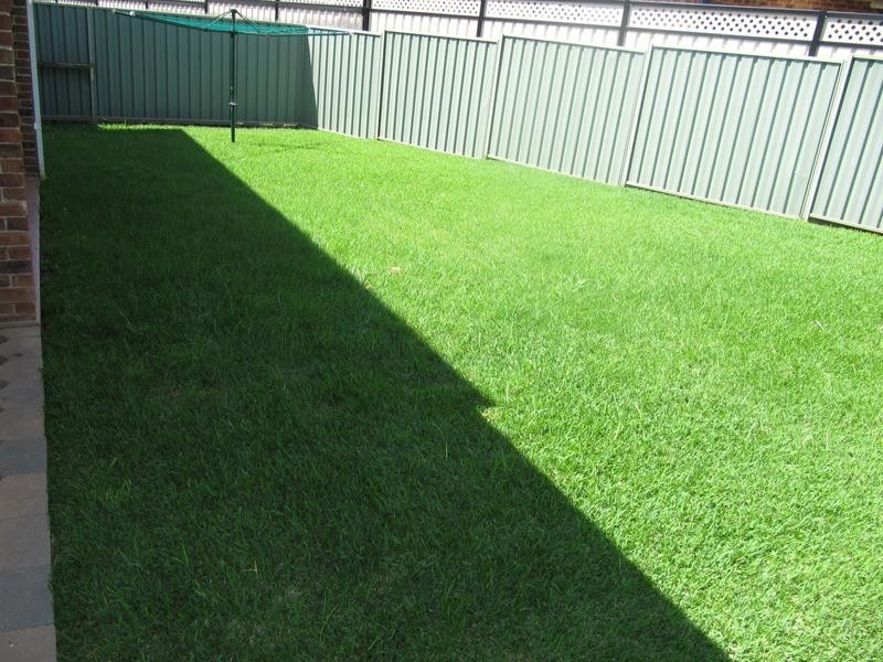 42 Ashcroft Avenue, Casula NSW 2170