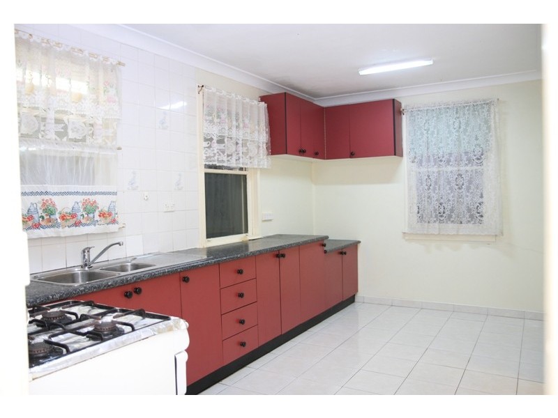 74 Strickland Cres, Ashcroft NSW 2168