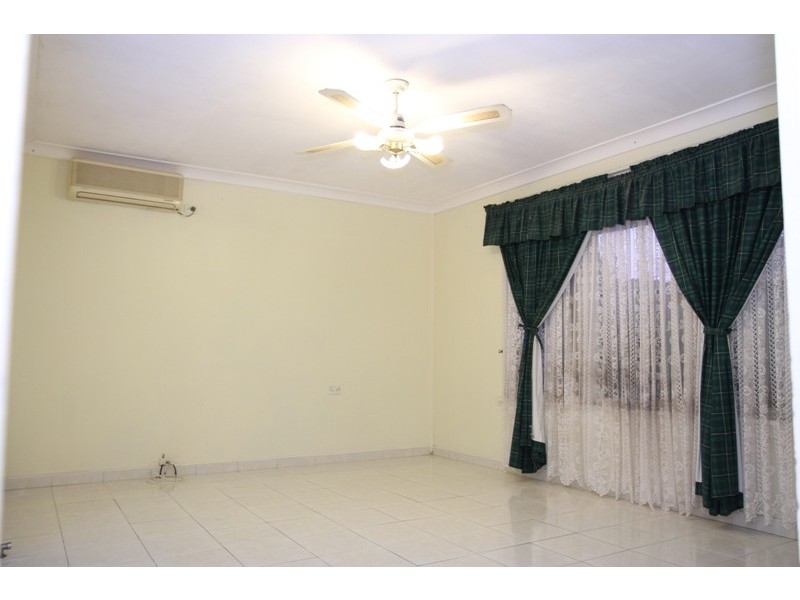 74 Strickland Cres, Ashcroft NSW 2168