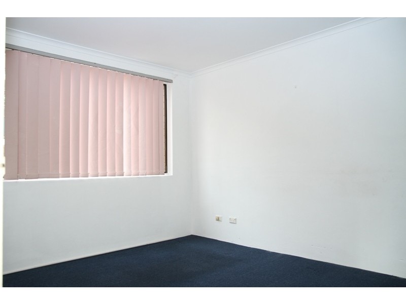 7/142 Moore Street, Liverpool NSW 2170