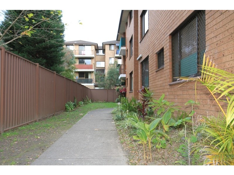 7/142 Moore Street, Liverpool NSW 2170