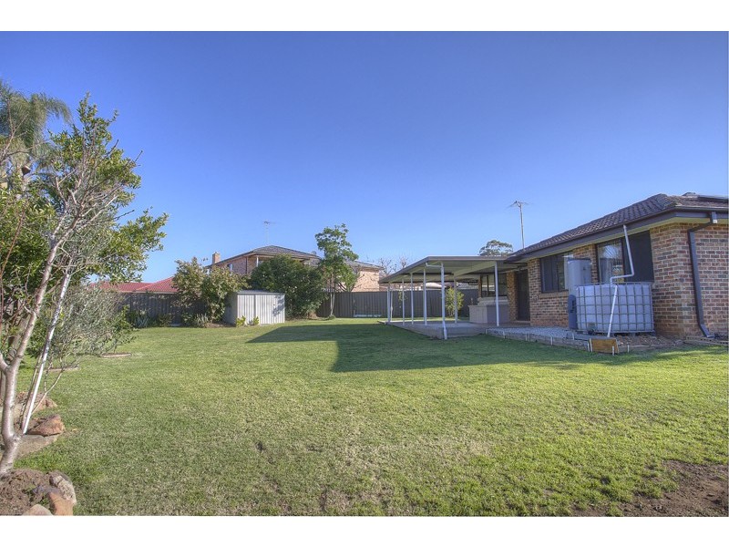 15 Narellan Cres, Bonnyrigg Heights NSW 2177