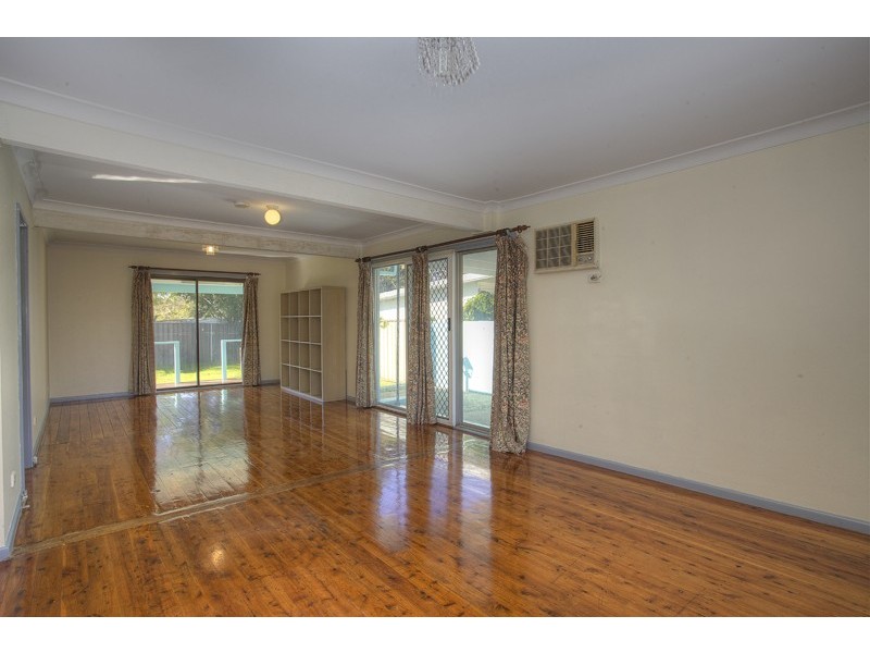 36 Armstrong St, Ashcroft NSW 2168