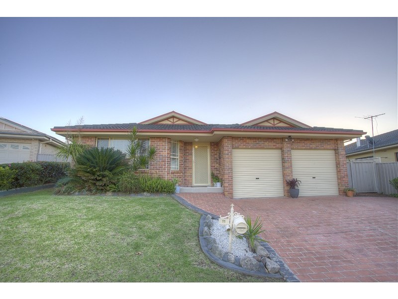 11 Hobler Ave, West Hoxton NSW 2171