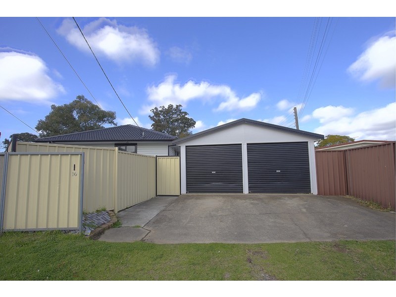 10 Isa Place, Cartwright NSW 2168
