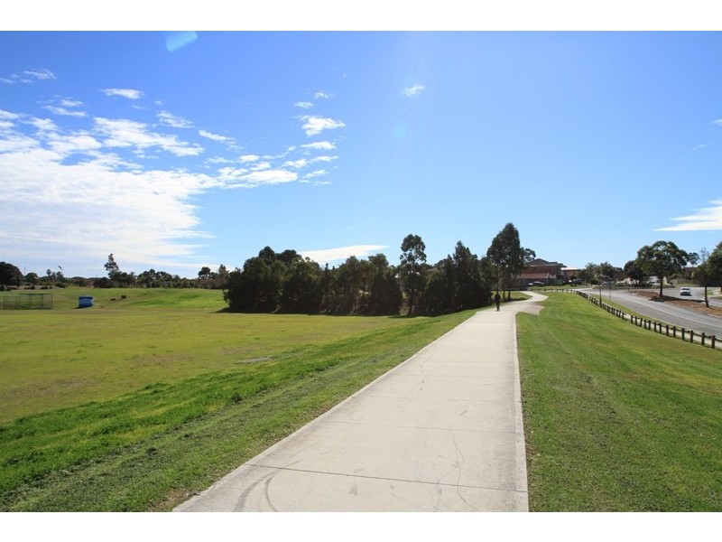 227 Whitford Road, Green Valley NSW 2168