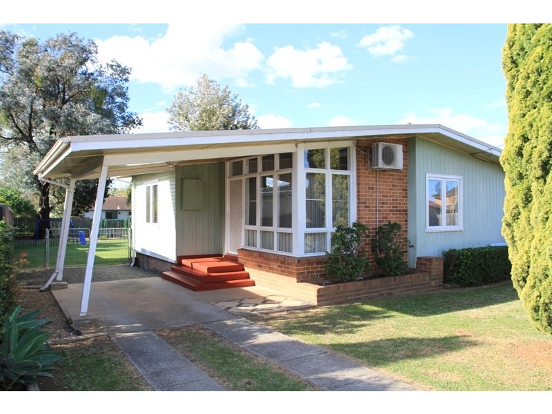 47 Graham Avenue, Casula NSW 2170