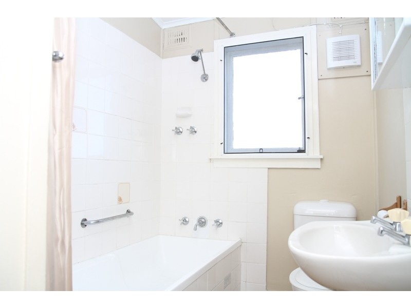 47 Graham Avenue, Casula NSW 2170