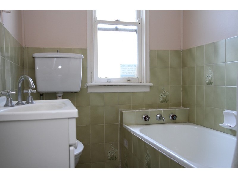 19 Albany Street, Busby NSW 2168