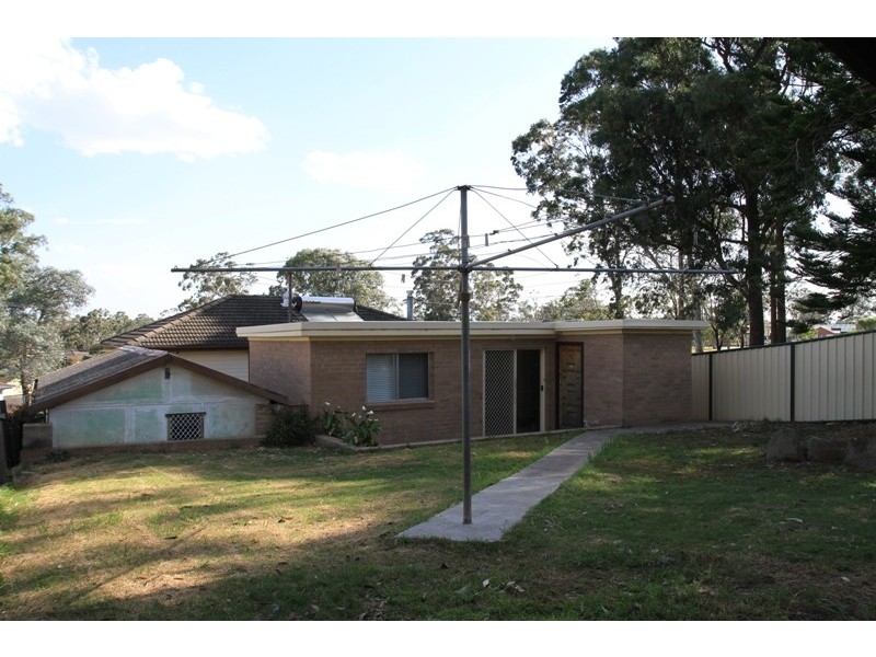 19 Albany Street, Busby NSW 2168