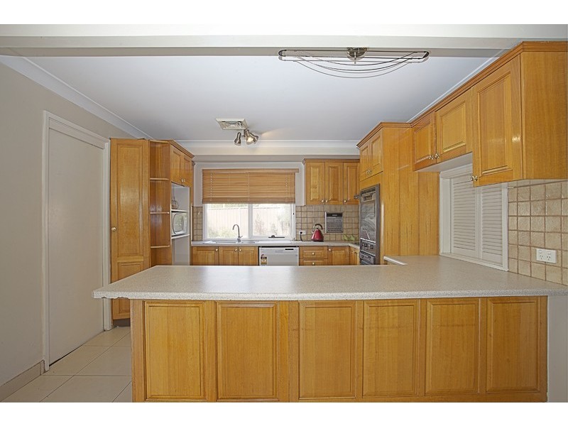 21 Carbine Close, Casula NSW 2170