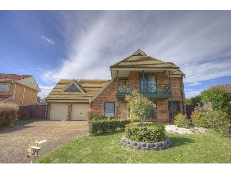 21 Carbine Close, Casula NSW 2170