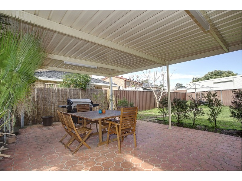 21 Carbine Close, Casula NSW 2170