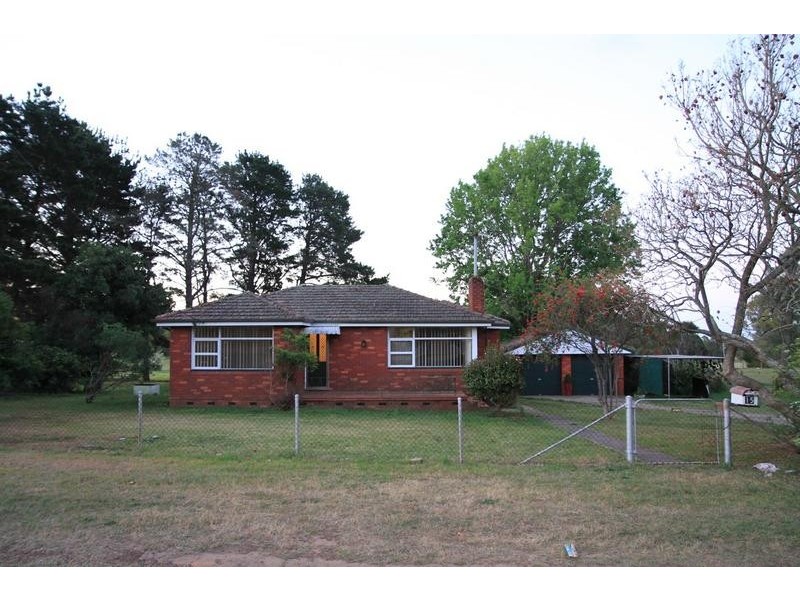 15 Reservoir Road, Bargo NSW 2574