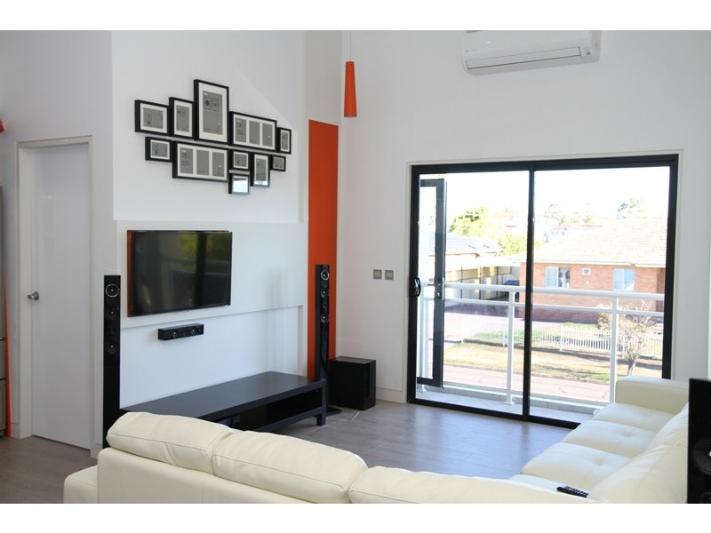 15 Woodlands Road, Liverpool NSW 2170