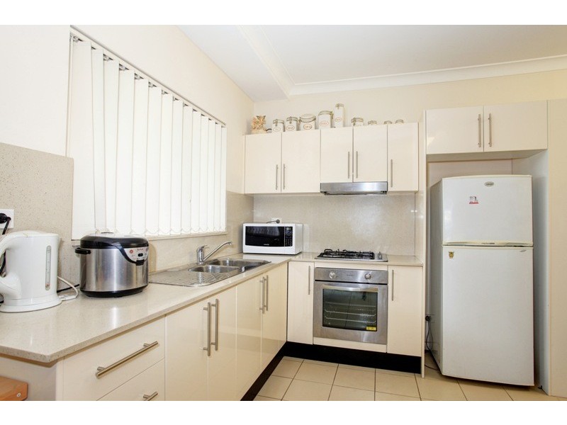 1/2 Castlereagh Street, Liverpool NSW 2170