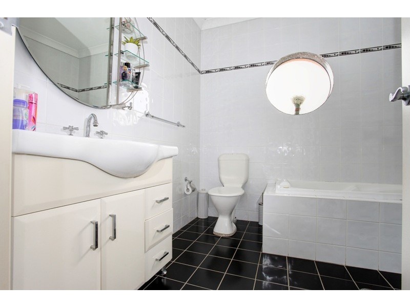 11/49 Bathurst Street, Liverpool NSW 2170